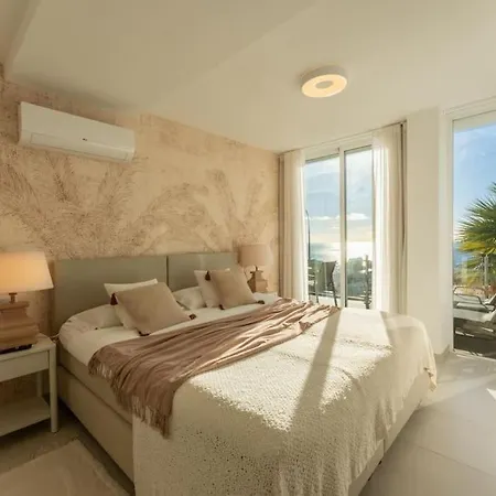Mirador Del Mar Villa *