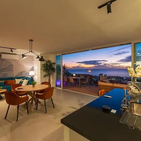 Mirador Del Mar 아데제